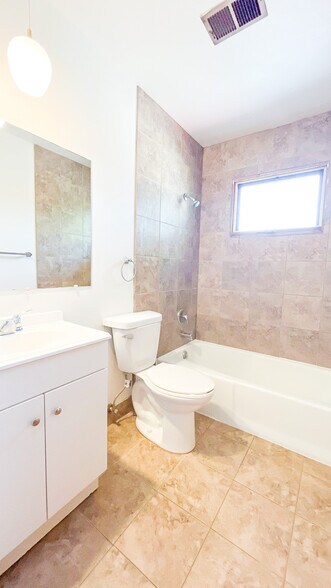 More Photos Of 1730 S 17th St, Lincoln Apartments For Sale