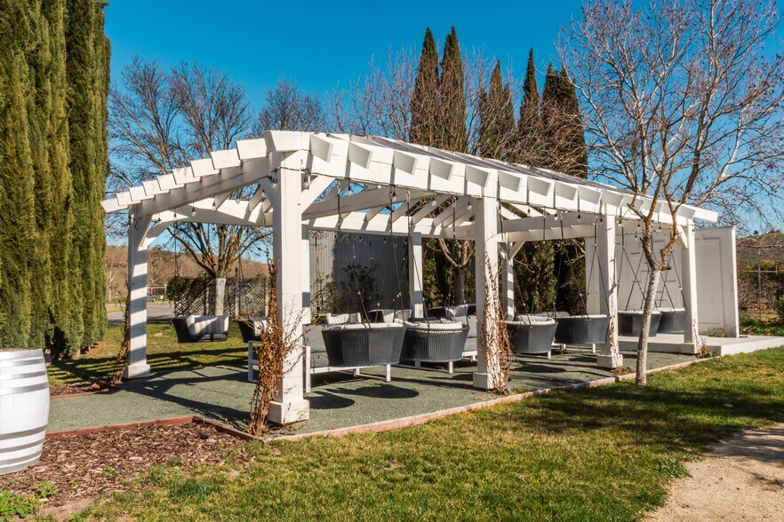 More Photos Of 1020 Penman Springs Rd, Paso Robles Winery Vineyard For Sale