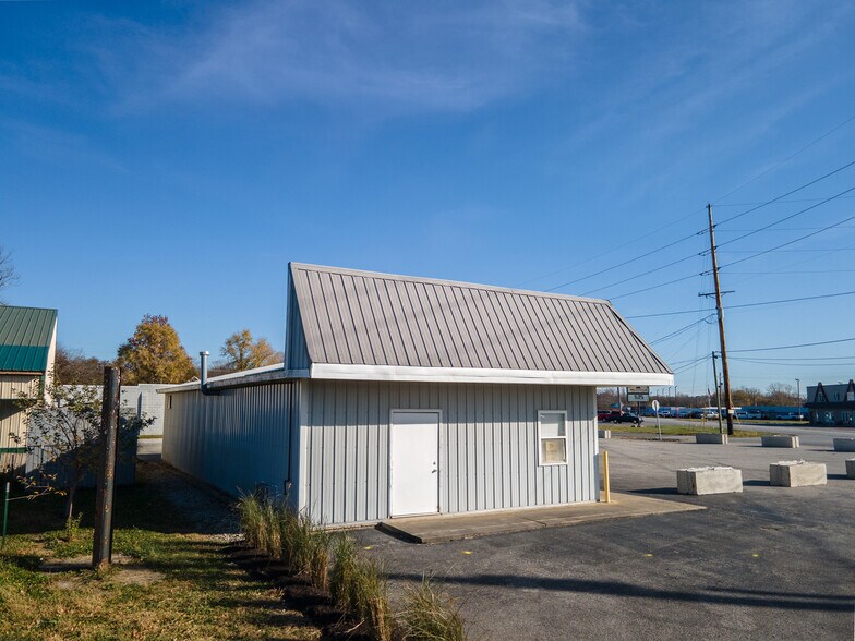 More Photos Of , Delphi Unknown For Sale