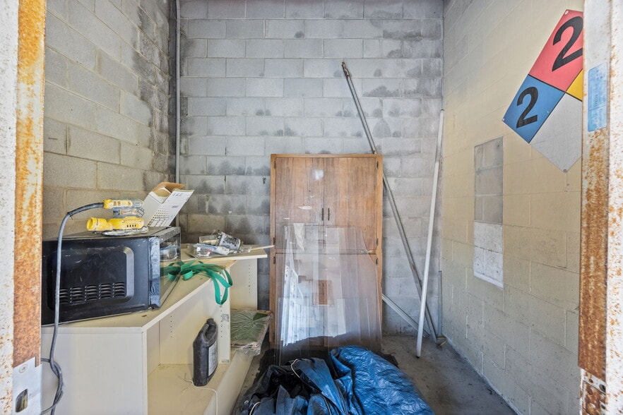 More Photos Of 508 E Main St, Havelock Carwash For Sale