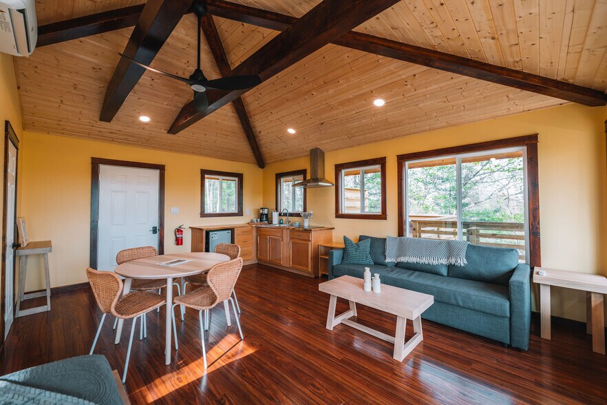 More Photos Of 250 Wood Thrush Lane, Rogers Specialty For Sale