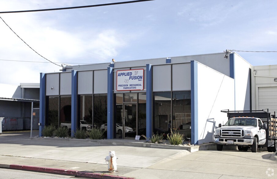 Primary Photo Of 2580 Nicholson St, San Leandro Warehouse For Sale