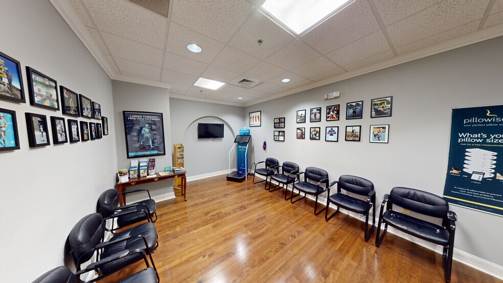 More Photos Of 4805 Park Rd, Charlotte Storefront Retail Office For Lease