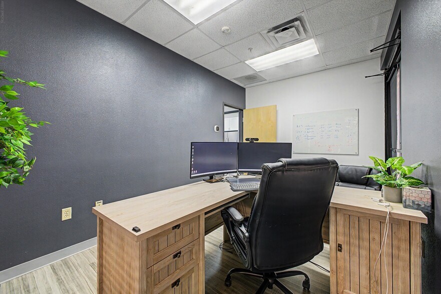 More Photos Of 2680 S Val Vista Dr, Gilbert Medical For Lease