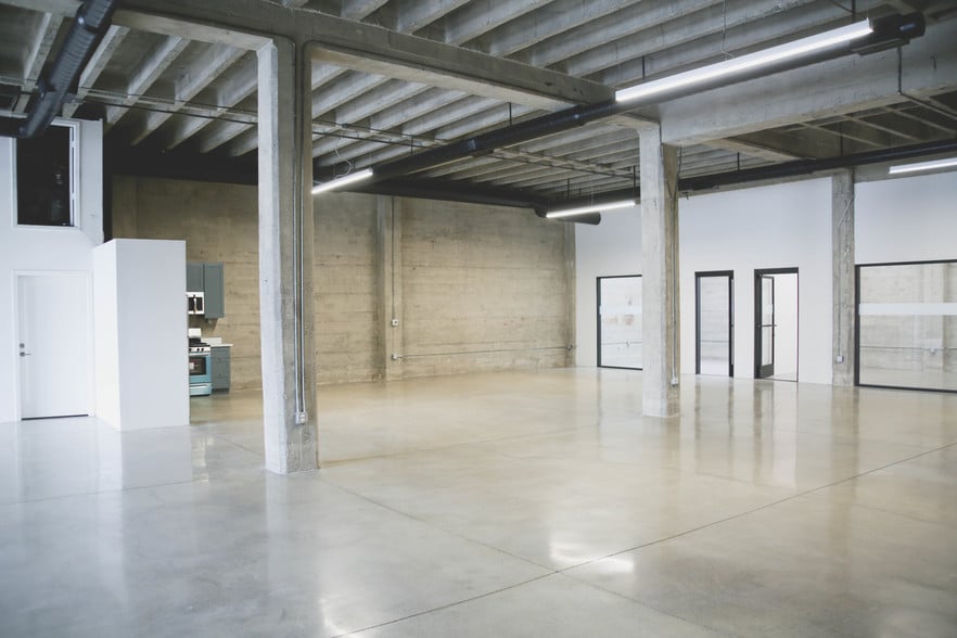 More Photos Of 1252-1256 Howard St, San Francisco Storefront Retail Office For Lease