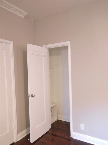 More Photos Of 745 S Normandie Ave, Los Angeles Apartments For Sale