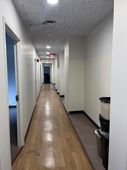 More Photos Of 225 Broadway, New York Office For Lease