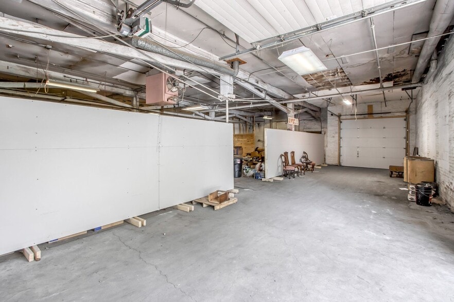 More Photos Of 24 Johnes St, Newburgh Light Manufacturing For Lease