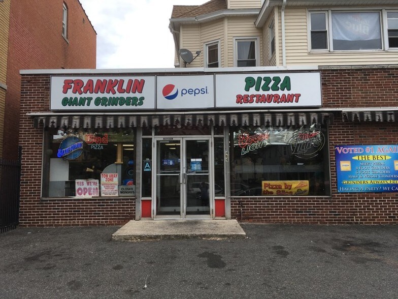 464 Franklin Ave  