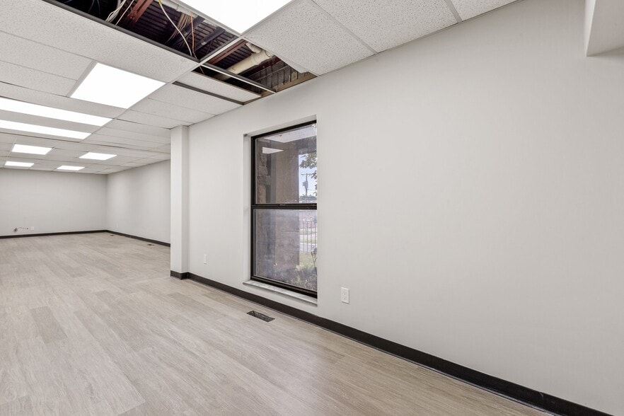 More Photos Of 1515 S Boulder Ave, Tulsa Office For Lease