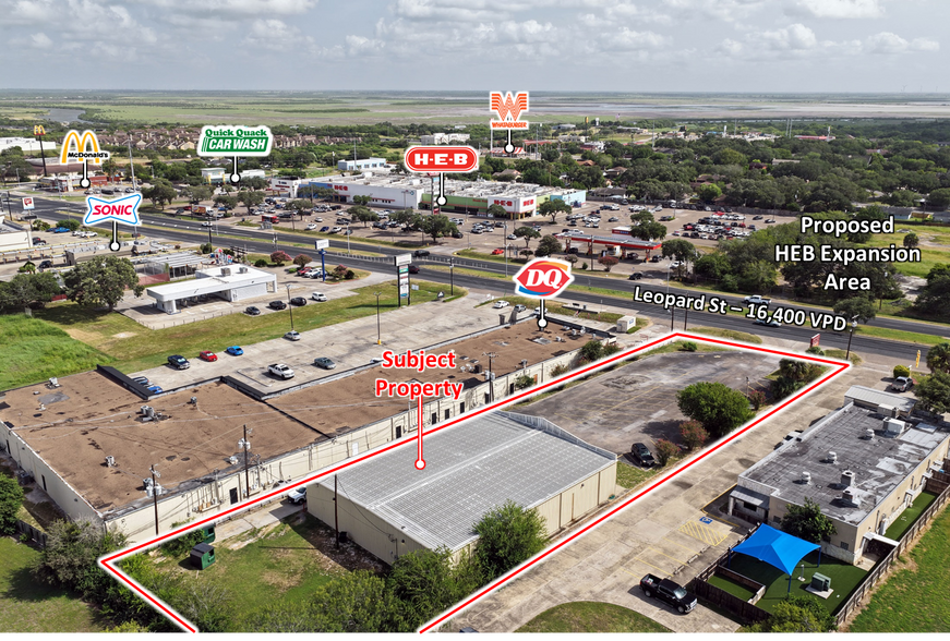 More Photos Of 11033 Leopard St, Corpus Christi Freestanding For Sale