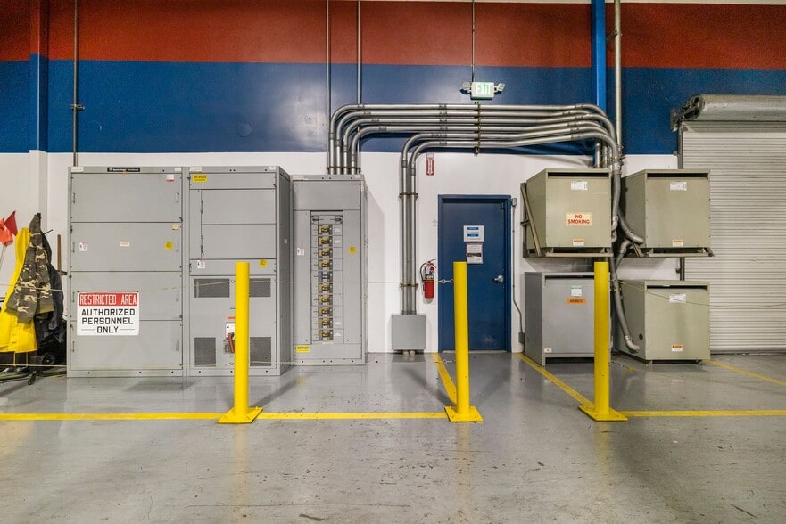 More Photos Of 435 Otterson Dr, Chico Industrial For Sale