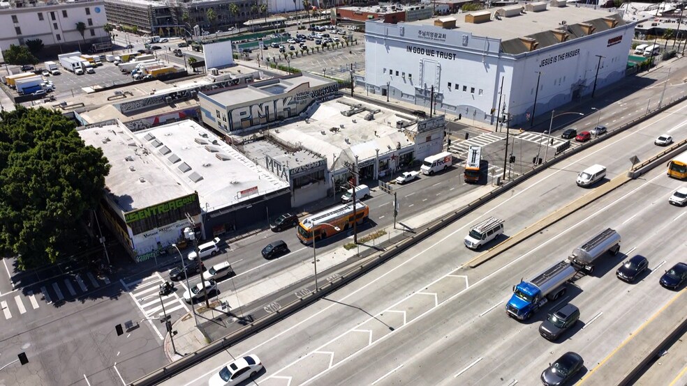 More Photos Of 1800 S Grand Ave, Los Angeles Warehouse For Sale