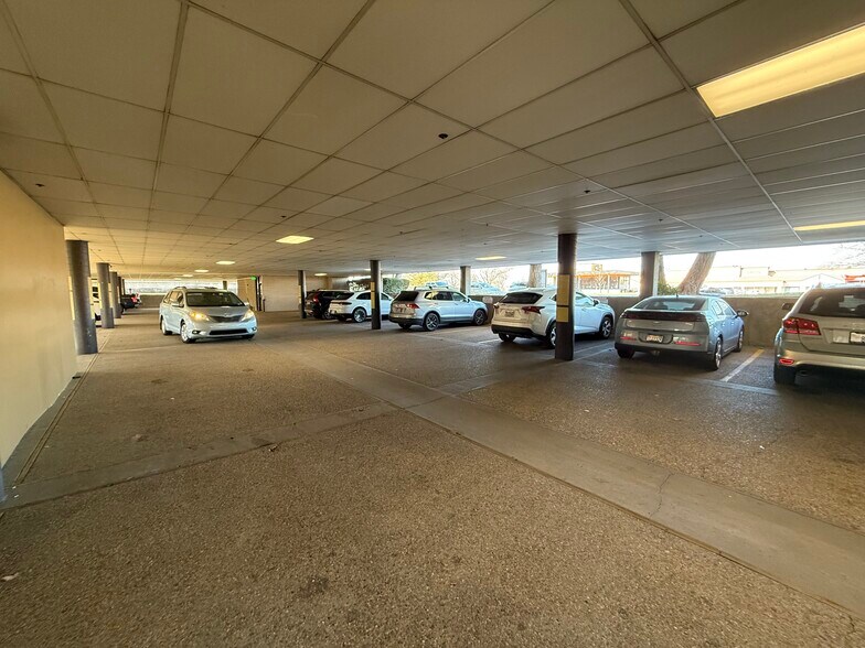 More Photos Of 860 E 4500 S, Salt Lake City Medical For Sale