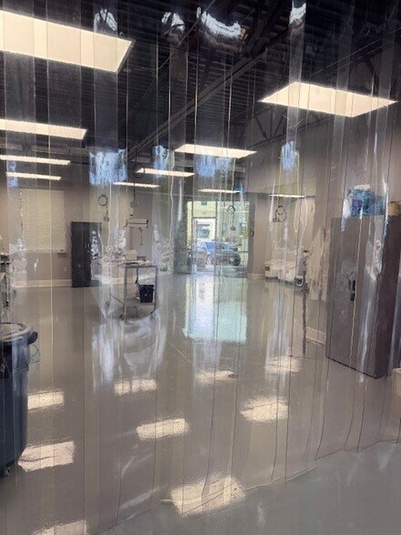 More Photos Of 1315 Hot Springs Way, Vista Light Manufacturing For Lease