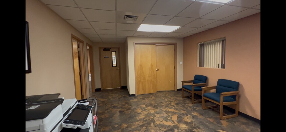 More Photos Of 7156 Sulier Dr, Temperance Manufacturing For Lease