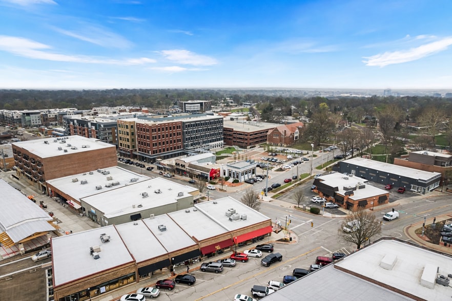 More Photos Of 7341 W 80th St, Overland Park Office For Sale