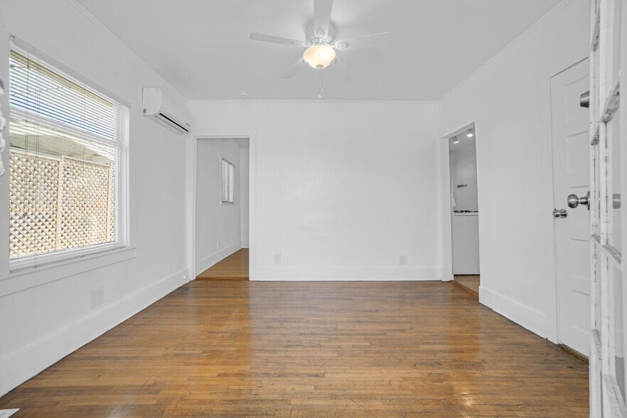 More Photos Of 2531 Elsinore St, Los Angeles Apartments For Sale