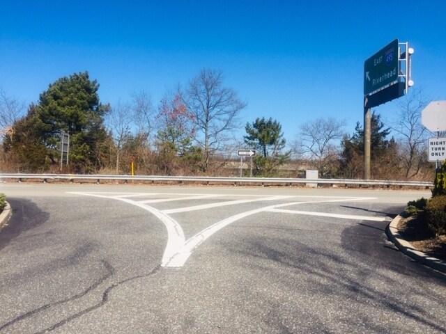 More Photos Of 3750 Express Dr S, Islandia Office For Lease