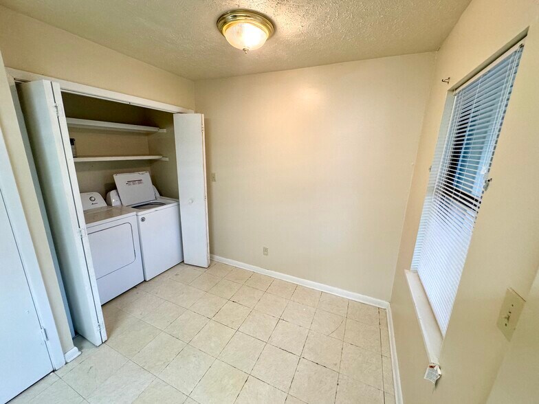 More Photos Of 5745 Horton Ave, Jackson Apartments For Sale
