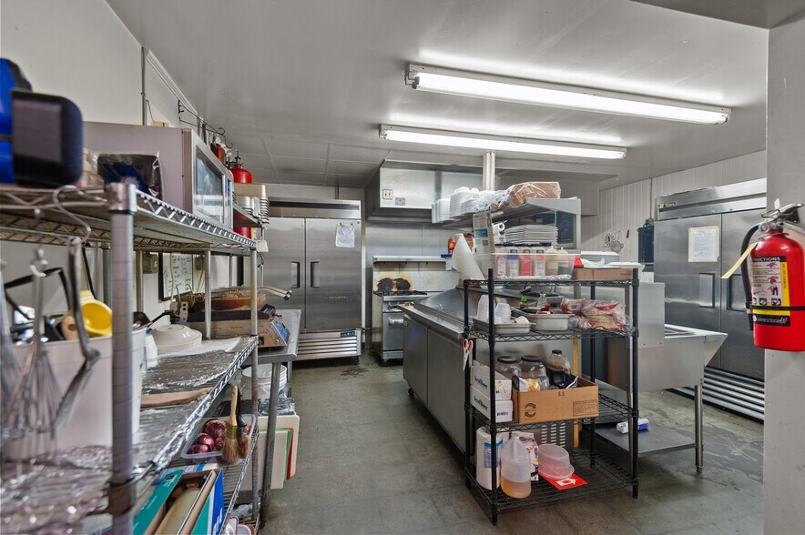 More Photos Of 102 Berry St, Hertford Restaurant For Sale