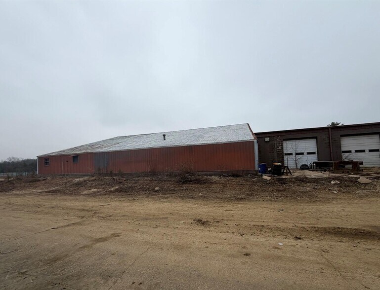 More Photos Of 3191 Highway 50, Beaufort Warehouse For Sale