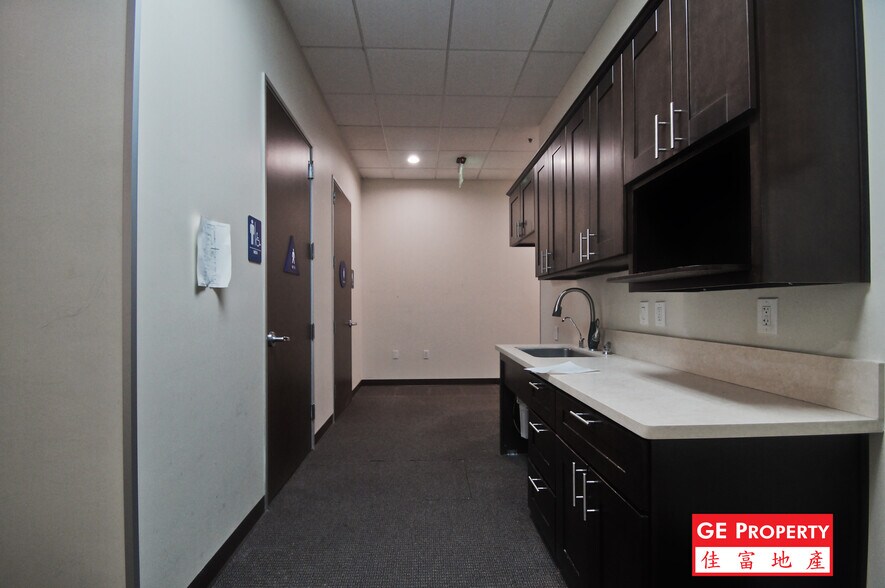 More Photos Of 403-407 W Valley Blvd, Alhambra General Retail For Sale