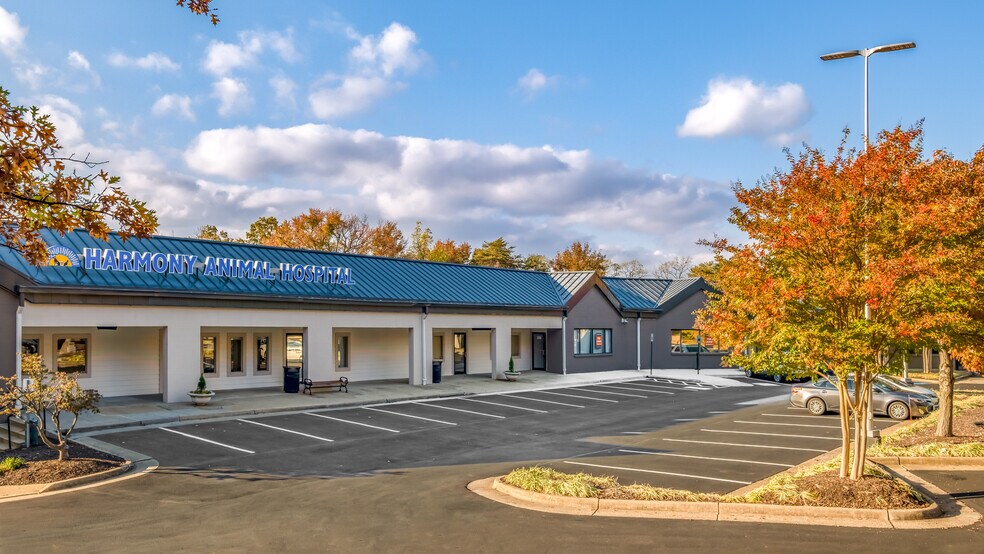 More Photos Of 6911-6940 Telegraph Rd, Alexandria General Retail For Lease