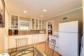 More Photos Of 1416 Terrace Dr, Tulsa Office For Lease