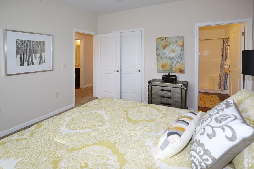 More Photos Of 6 Goldenroot Ln, North Chili Apartments For Sale