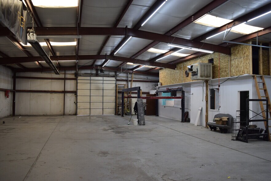 More Photos Of 4605 S Santa Fe Dr, Englewood Service For Lease