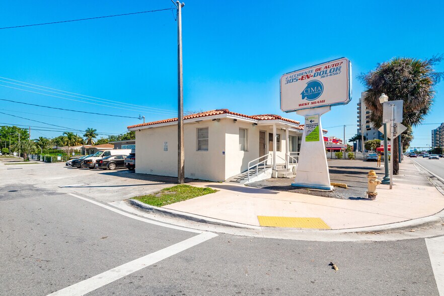 More Photos Of 731 SW 64th Ct, Miami Medical For Lease