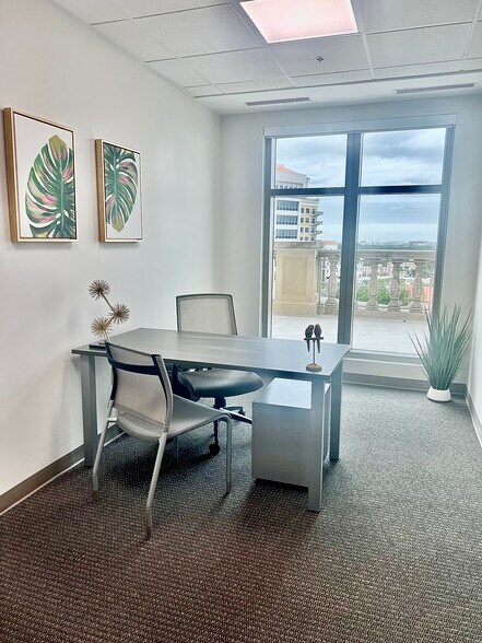 More Photos Of 121 Alhambra Plz, Coral Gables Coworking Space