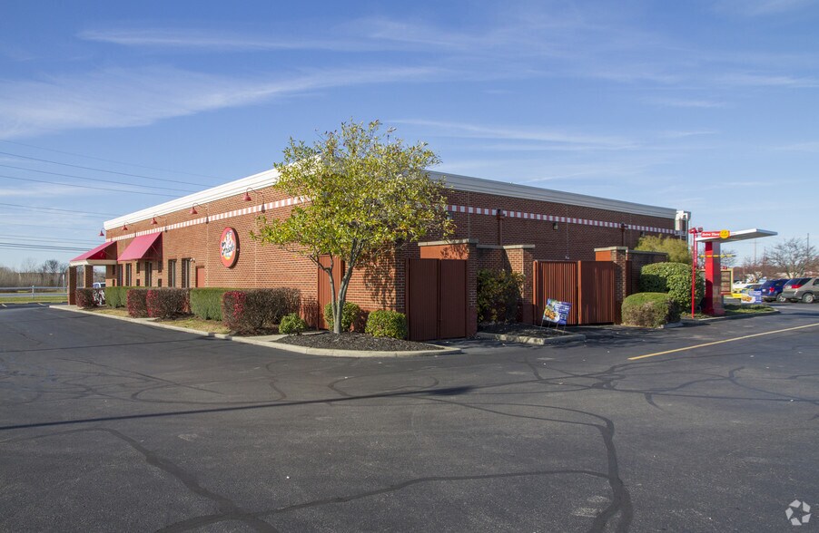 More Photos Of 3920 S Hamilton Rd, Groveport General Retail For Sale