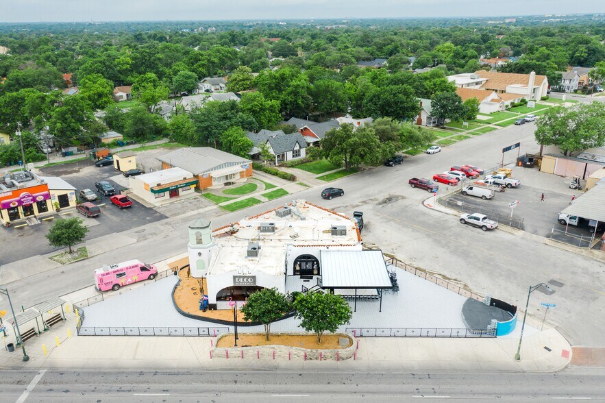 More Photos Of 1815 Fredericksburg Rd, San Antonio Restaurant For Sale