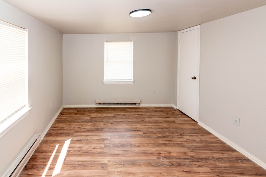 More Photos Of 3901 Dorchester Rd, Baltimore Apartments For Sale