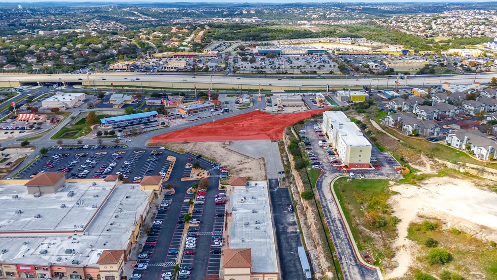 More Photos Of 21114 US-281, San Antonio Freestanding For Lease