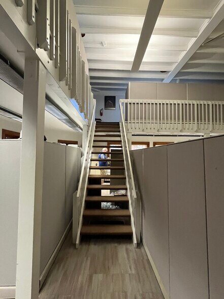 More Photos Of 201 S Ann Arbor St, Saline Office For Sale