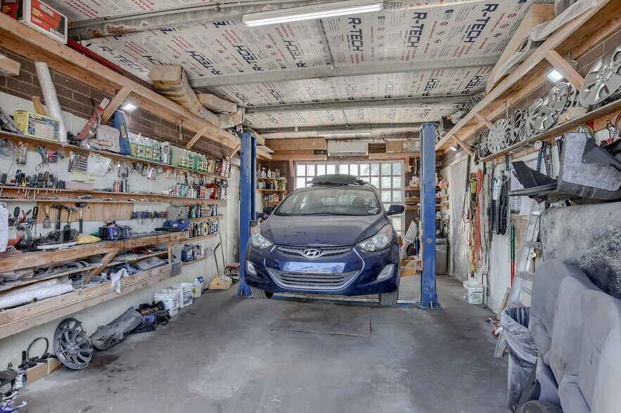 More Photos Of 7030 Troost Ave, Kansas City Carwash For Sale