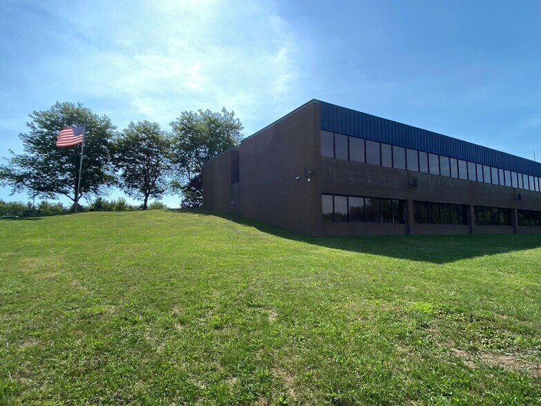 More Photos Of 650 S Prospect Ave, Hartville Medical For Lease