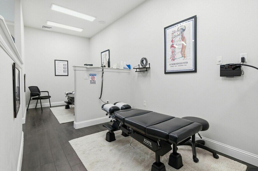 More Photos Of 4909 Golden Triangle Blvd, Fort Worth Medical For Sale