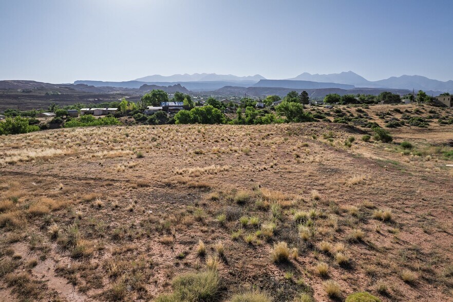 More Photos Of 1880 Skyline Dr, Moab Land For Sale