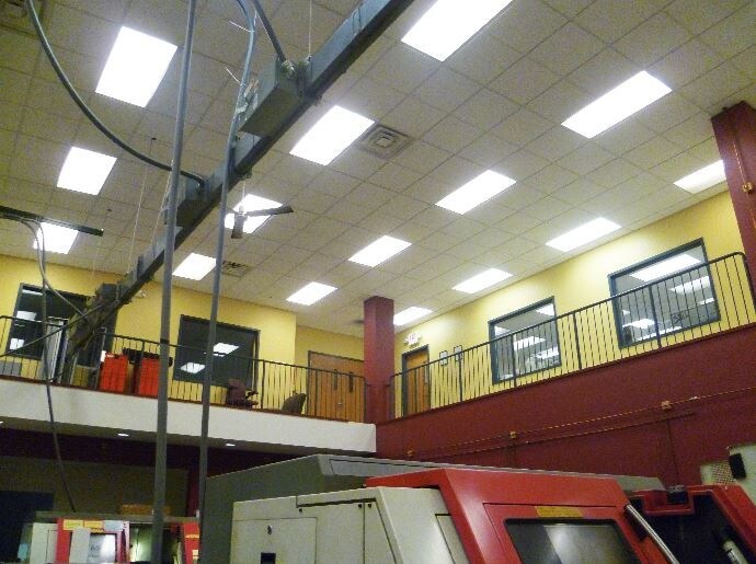 More Photos Of 777 Bowman Ave, Columbus Warehouse For Lease