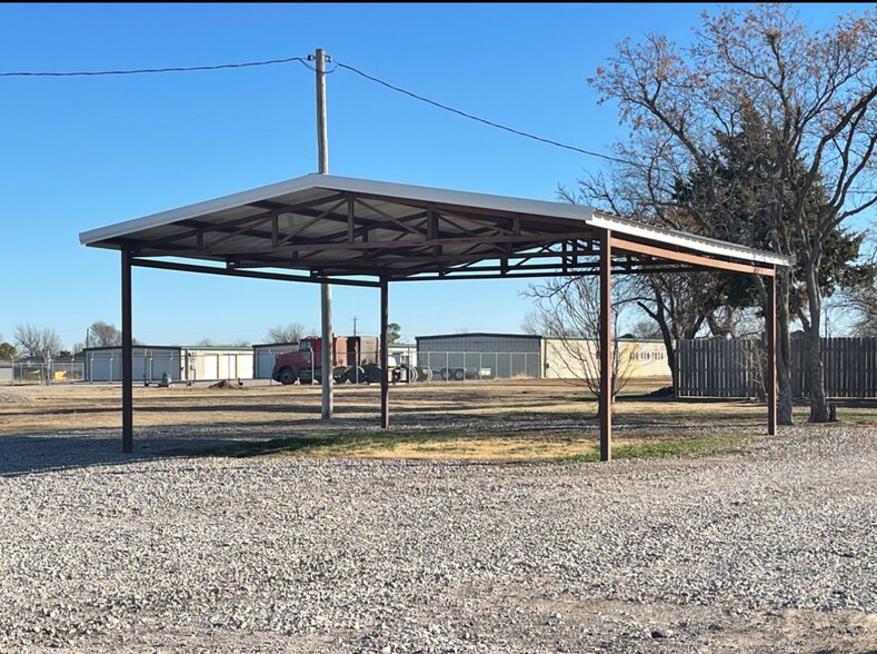 More Photos Of 923 OK-19, Chickasha Trailer Camper Park For Sale