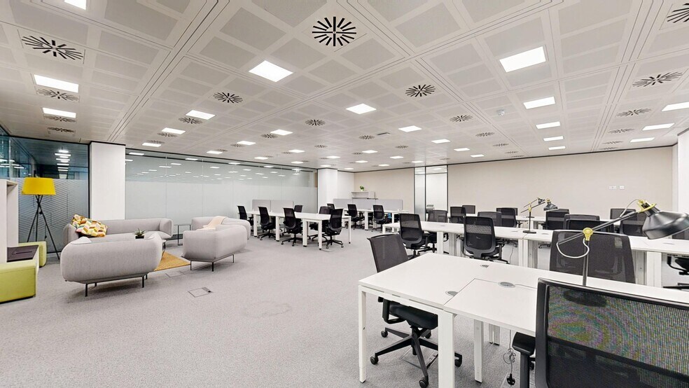 More Photos Of 35 New Broad St, London Coworking Space