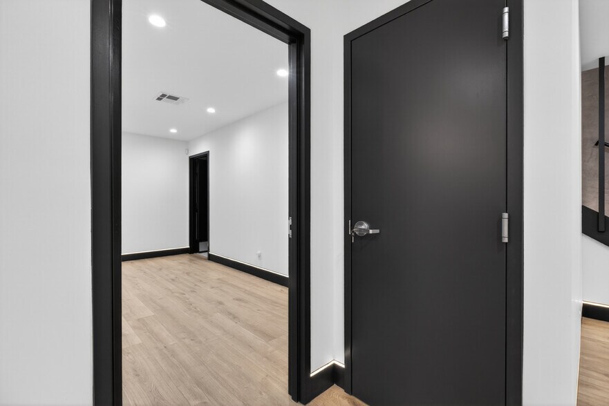 More Photos Of 703 S Main St, Burbank Food Processing For Sale