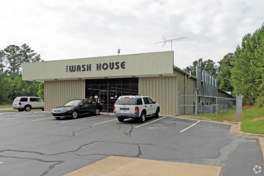 More Photos Of 241 Kirby Dr, Rocky Mount Freestanding For Lease