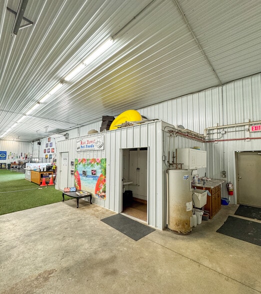 More Photos Of W5172 County Road O, Plymouth Warehouse For Lease