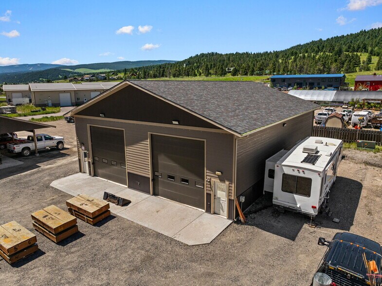 More Photos Of , Big Sky Warehouse For Lease