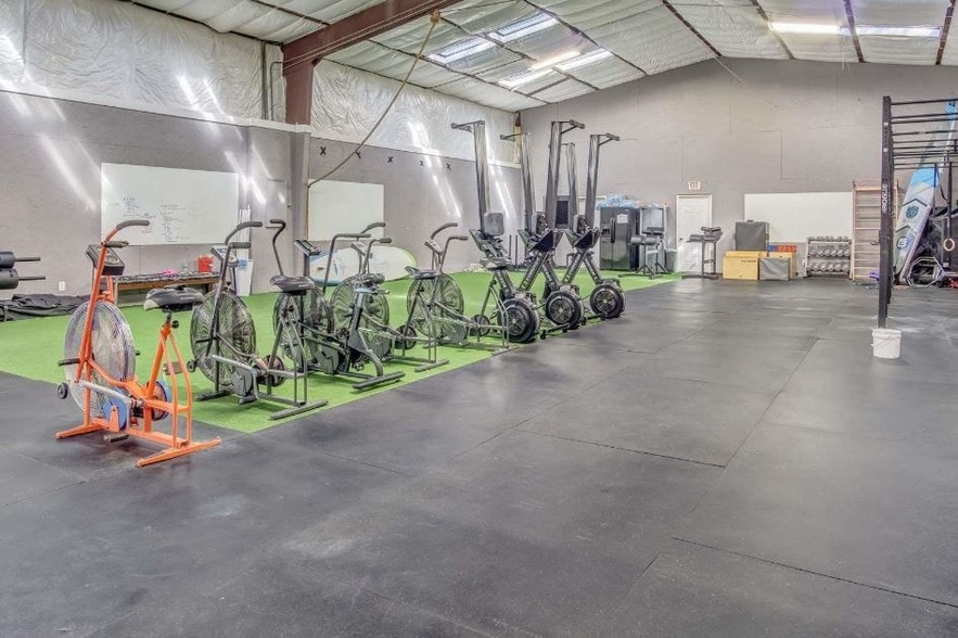 More Photos Of 138 Moose Loop Rd, Canton Warehouse For Lease